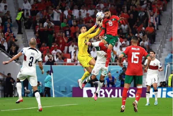 摩洛哥vs葡萄牙历史比分交锋记录？葡萄牙vs摩洛哥半场
